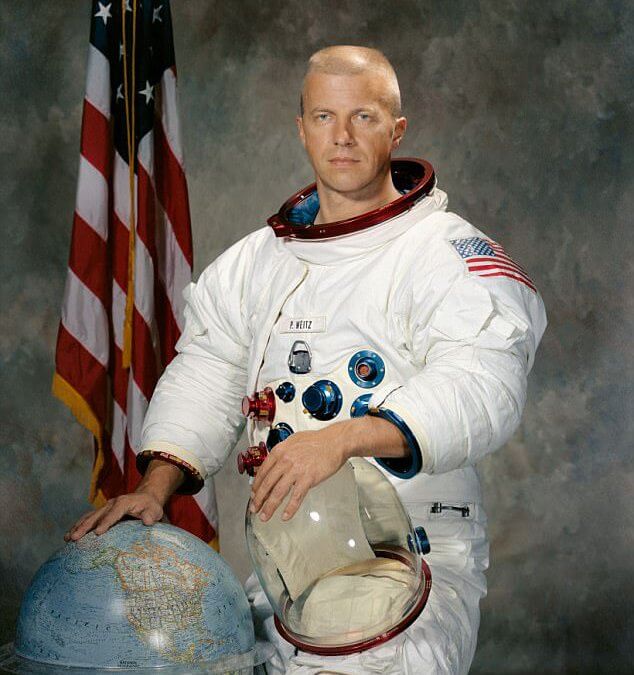 On a sadder note: Former Skylab and Shuttle astronaut Paul Weitz passes away