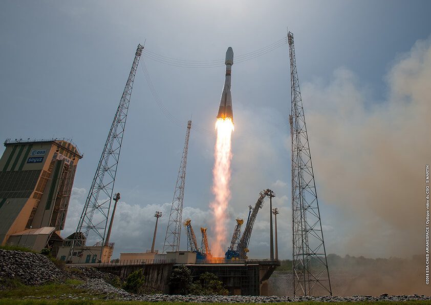 Soyuz launched from French Guiana successfully puts four O3b satellites into orbit