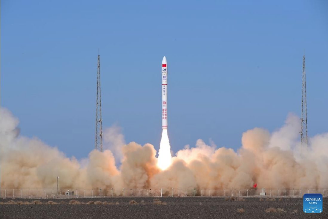 Commercial Chinese rocket Ceres-1 carries five Jilin-1 EO sats to orbit ...