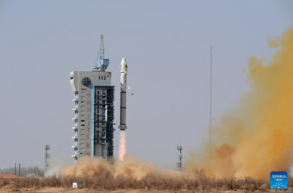 Chinese launch remote sensor satellite on Long March 2C