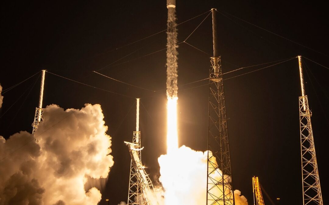 SpaceX Falcon 9 carries Starlink Group 6-13 into orbit